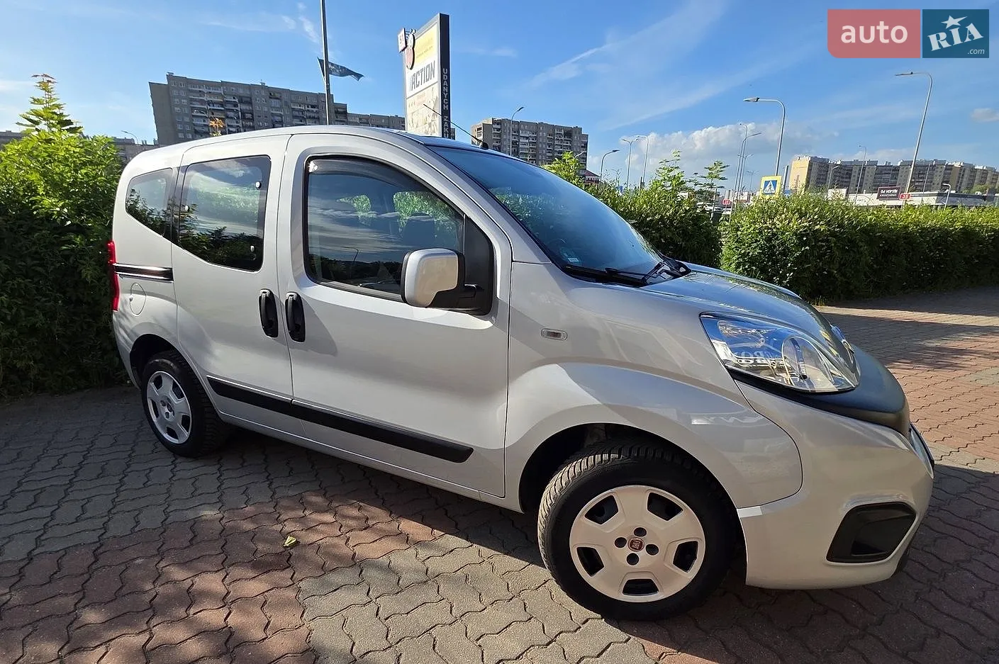 2017 Fiat Qubo - мініатюра 3