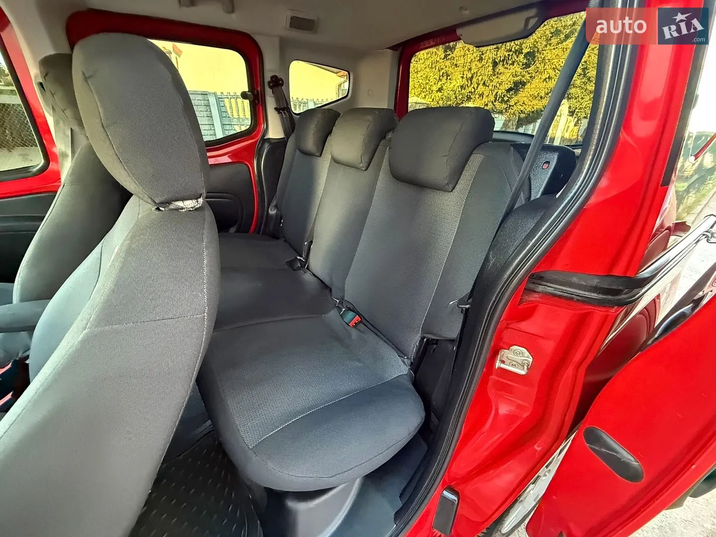 2015 Fiat Qubo - мініатюра 29