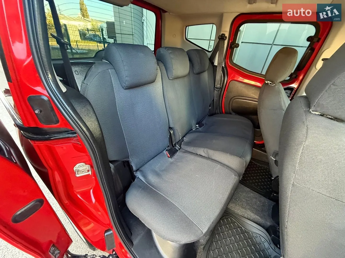 2015 Fiat Qubo - мініатюра 36