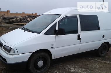 Минивэн Fiat Scudo 2003 в Благовещенском