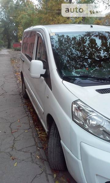 Мінівен Fiat Scudo 2009 в Дніпрі