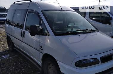 Мінівен Fiat Scudo 2003 в 
