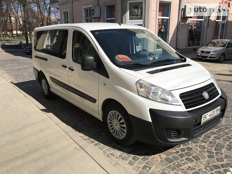 Вантажопасажирський фургон Fiat Scudo 2009 в 