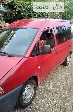 Мінівен Fiat Scudo 2002 в Стрию