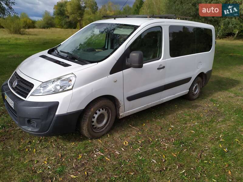 Минивэн Fiat Scudo 2008 в Березному