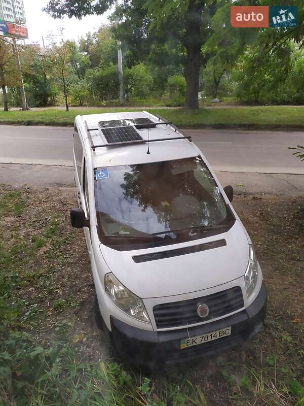 Минивэн Fiat Scudo 2008 в Березному