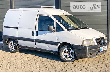 Вантажний фургон Fiat Scudo 2004 в Прилуках