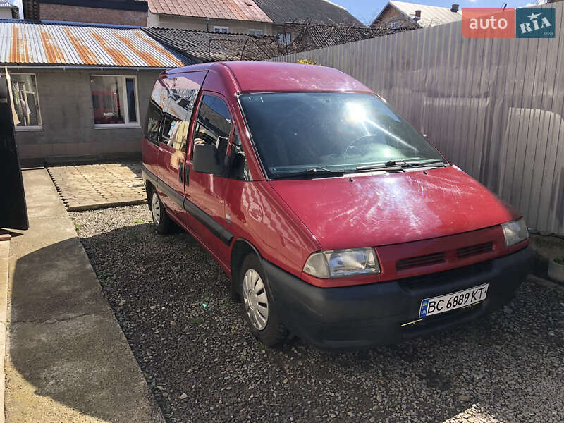 Минивэн Fiat Scudo 2004 в Стрые