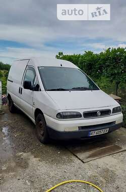 Грузовой фургон Fiat Scudo 2004 в Калуше