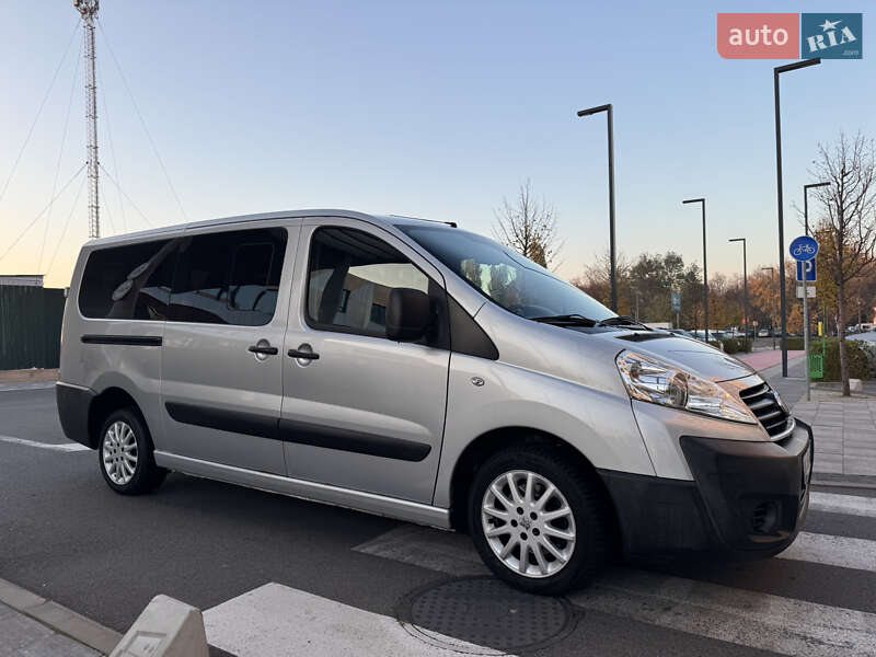 Минивэн Fiat Scudo 2012 в Киеве