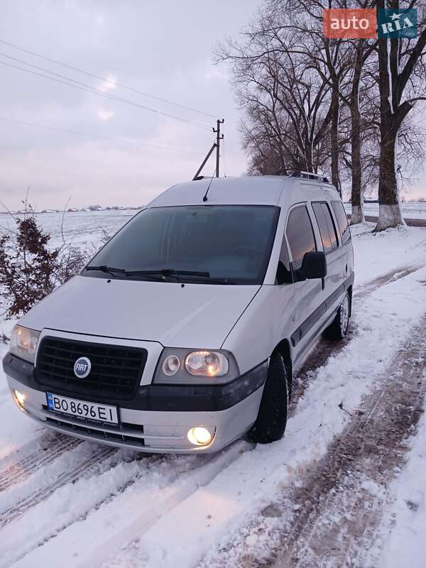 Минивэн Fiat Scudo 2006 в Бучаче