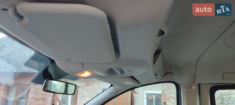 Мінівен Fiat Scudo 2009 в Товсте