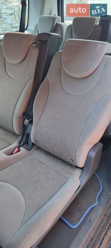 Мінівен Fiat Scudo 2009 в Товсте