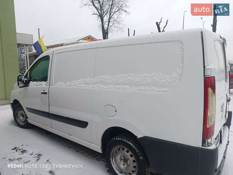 Вантажний фургон Fiat Scudo 2015 в Києві