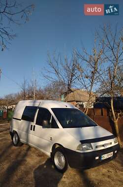 Грузопассажирский фургон Fiat Scudo 2000 в Виннице