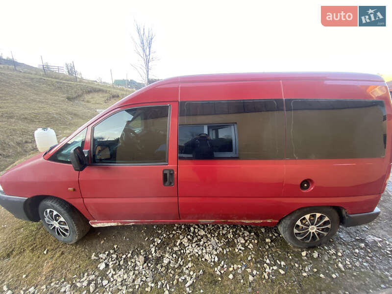 Минивэн Fiat Scudo 2000 в Рахове
