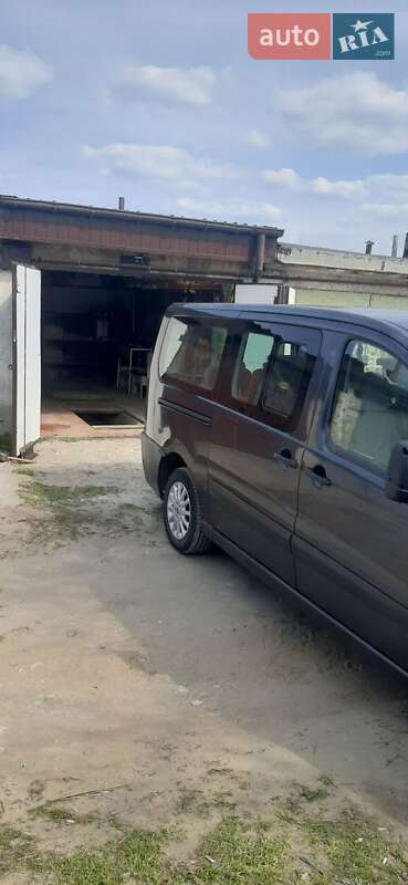 Минивэн Fiat Scudo 2007 в Николаевском