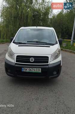 Грузовой фургон Fiat Scudo 2009 в 