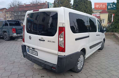 Вантажопасажирський фургон Fiat Scudo 2012 в 