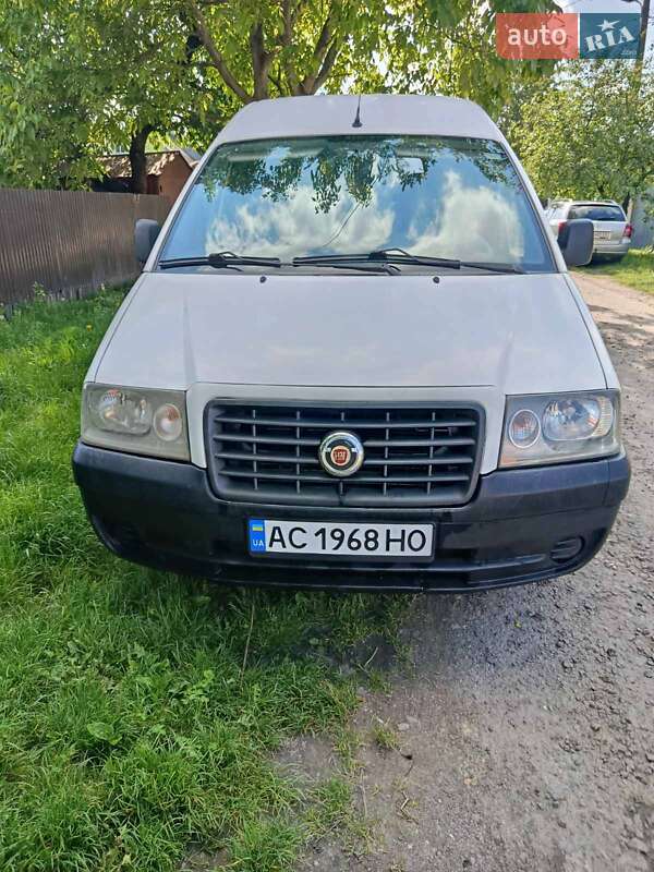 Мінівен Fiat Scudo 2005 в Луцьку
