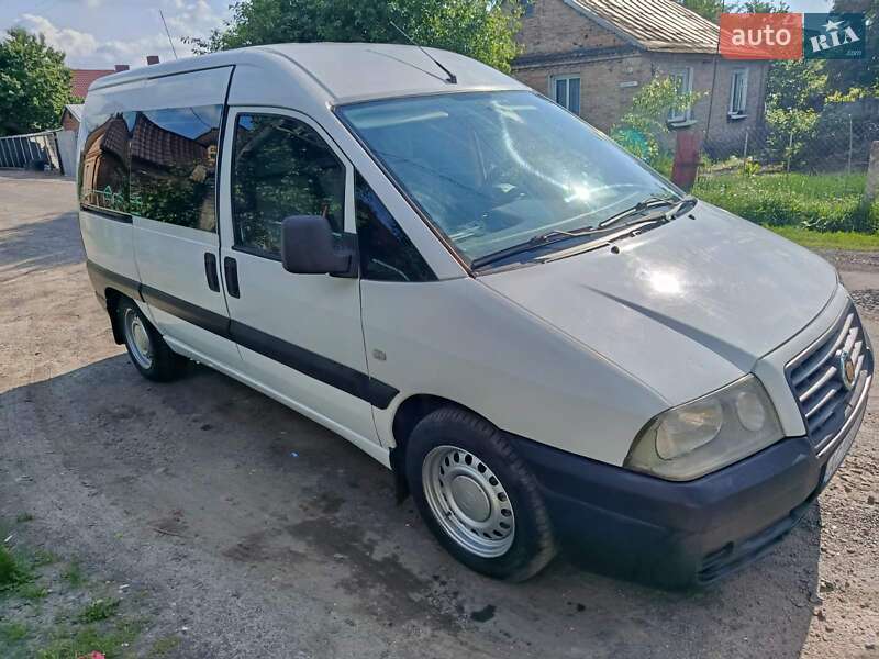 Мінівен Fiat Scudo 2005 в Луцьку