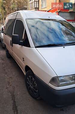 Минивэн Fiat Scudo 2000 в 