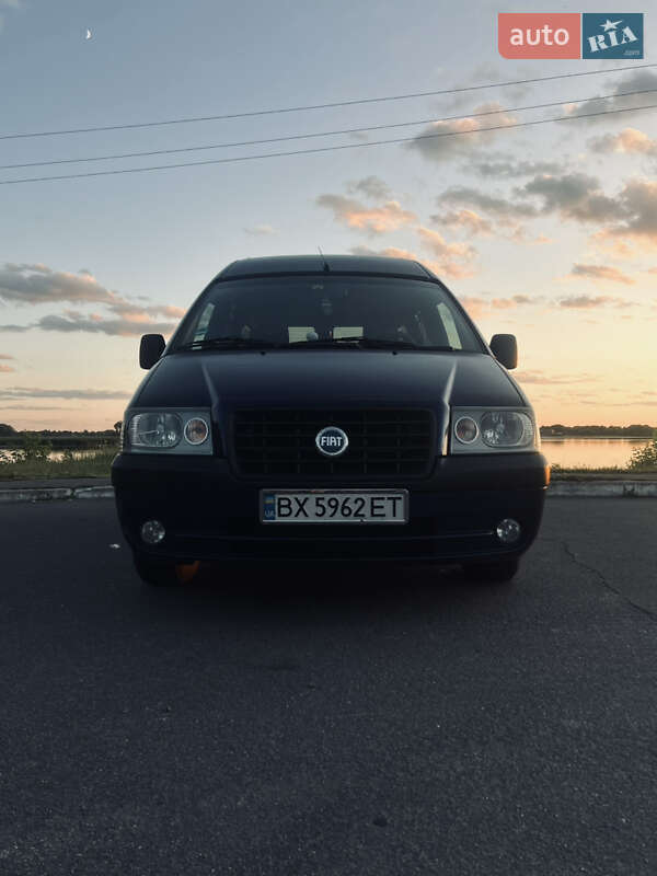 Минивэн Fiat Scudo 2004 в Староконстантинове