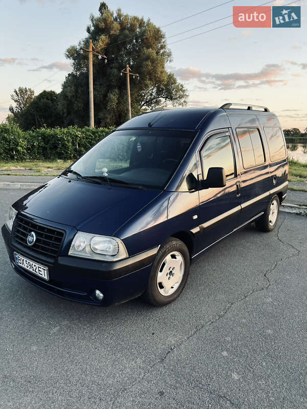 Минивэн Fiat Scudo 2004 в Староконстантинове