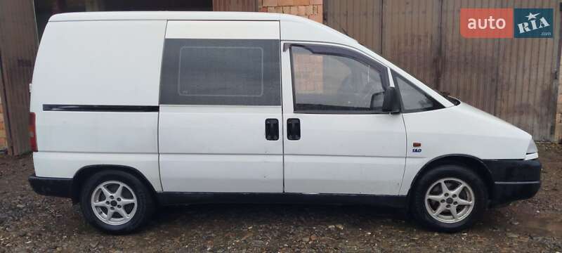 Минивэн Fiat Scudo 1998 в Черновцах