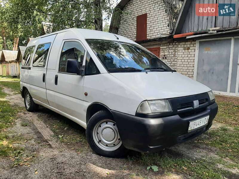 Минивэн Fiat Scudo 2000 в Озерном