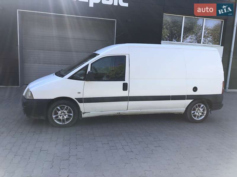 Грузовой фургон Fiat Scudo 2005 в Радехове