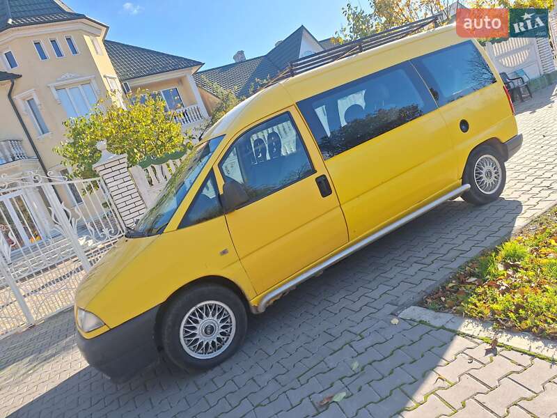 Минивэн Fiat Scudo 2003 в Черновцах