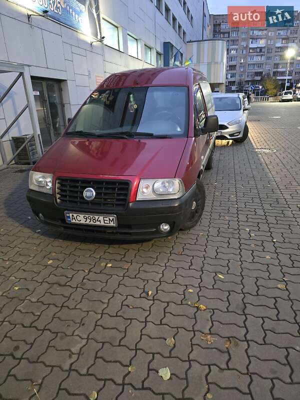 Минивэн Fiat Scudo 2005 в Луцке