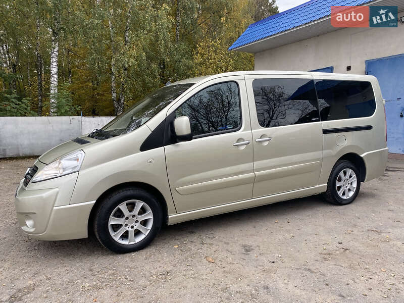 Мінівен Fiat Scudo 2012 в Калуші
