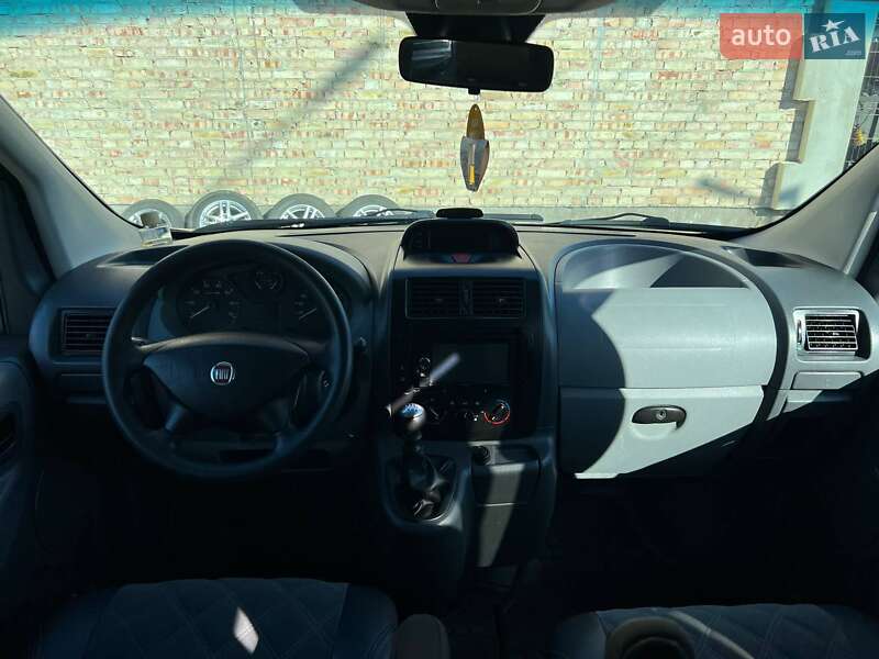 Мінівен Fiat Scudo 2009 в Коломиї