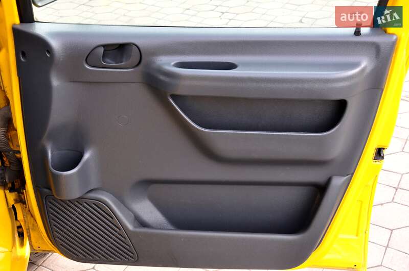 Мінівен Fiat Scudo 2006 в Львові фото 25 Мінівен Fiat Scudo 2006 в Львові