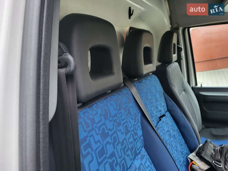 Грузовой фургон Fiat Scudo 2004 в Хмельницком фото 89 Грузовой фургон Fiat Scudo 2004 в Хмельницком