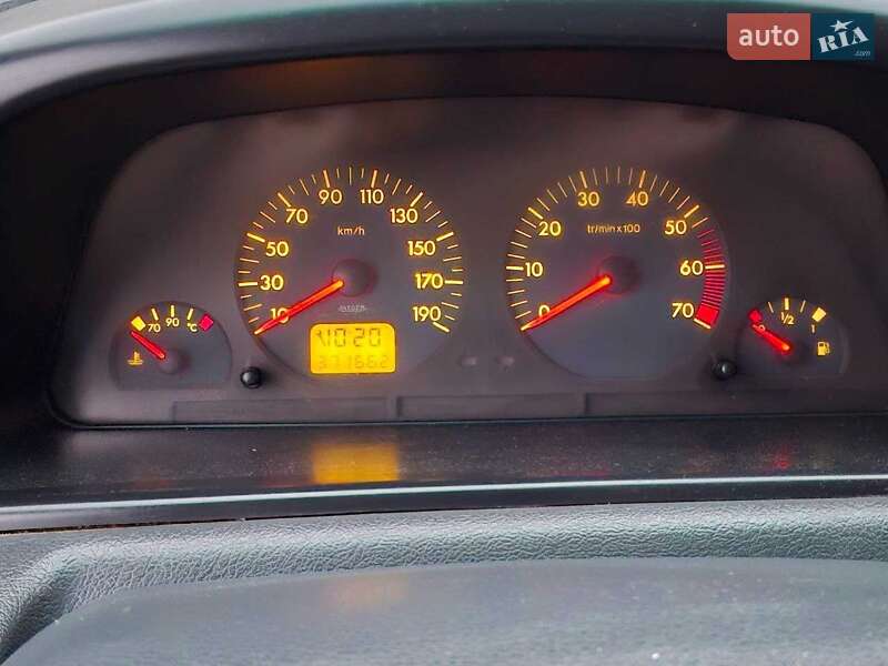 Вантажний фургон Fiat Scudo 2002 в Самборі