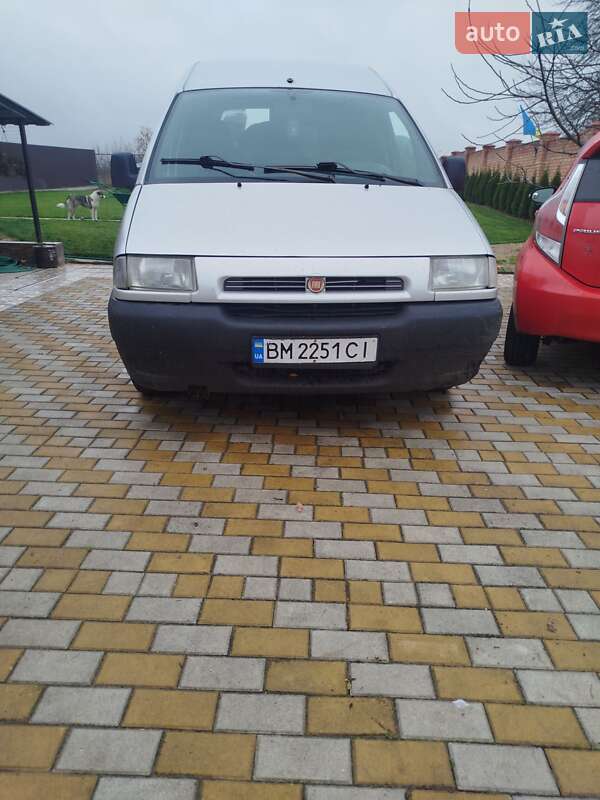 Минивэн Fiat Scudo 2002 в Киеве