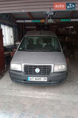 Грузовой фургон Fiat Scudo 2004 в Тлумаче