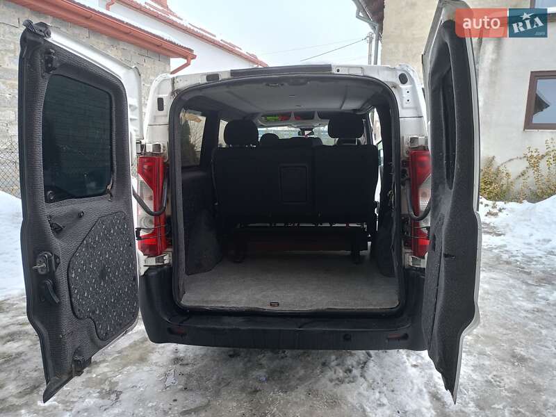 Минивэн Fiat Scudo 2008 в Городке фото 9 Минивэн Fiat Scudo 2008 в Городке
