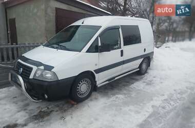 Минивэн Fiat Scudo 2006 в Остроге