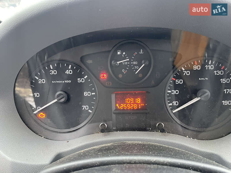 Вантажопасажирський фургон Fiat Scudo 2012 в Києві фото 14 Вантажопасажирський фургон Fiat Scudo 2012 в Києві