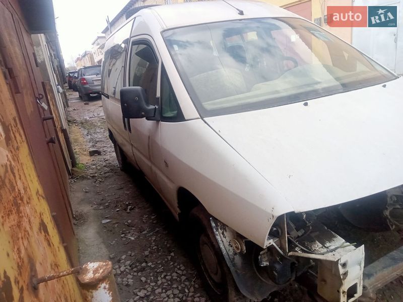 Минивэн Fiat Scudo 2001 в Киеве