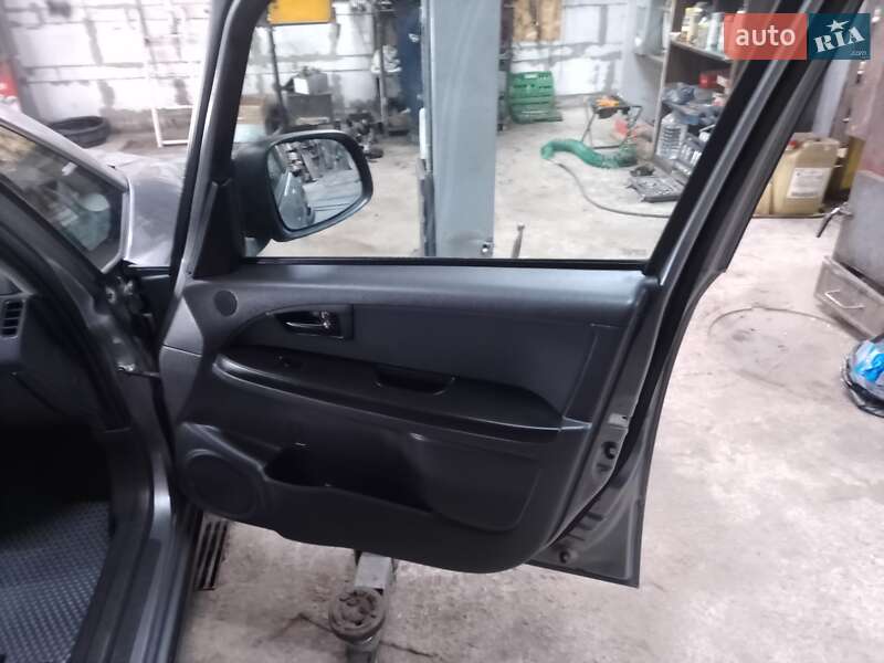 Внедорожник / Кроссовер Fiat Sedici 2009 в Киеве