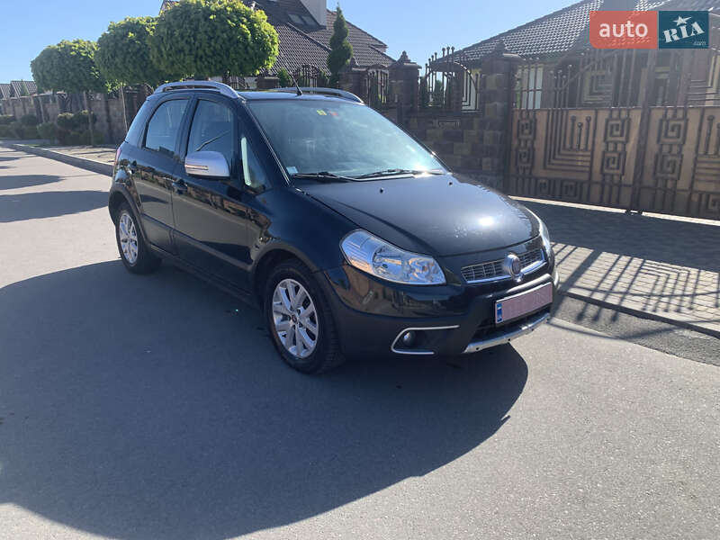 Внедорожник / Кроссовер Fiat Sedici 2013 в Ровно