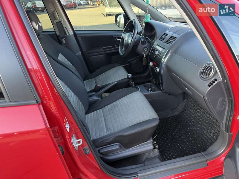 Позашляховик / Кросовер Fiat Sedici 2012 в Києві фото 12 Позашляховик / Кросовер Fiat Sedici 2012 в Києві