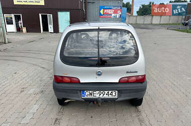 Хэтчбек Fiat Seicento 2004 в 