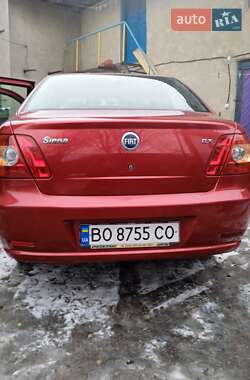 Седан Fiat Siena 2005 в Кременці