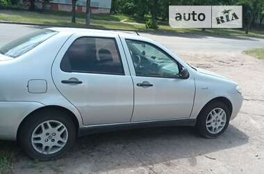 Седан Fiat Siena 2006 в Чернигове